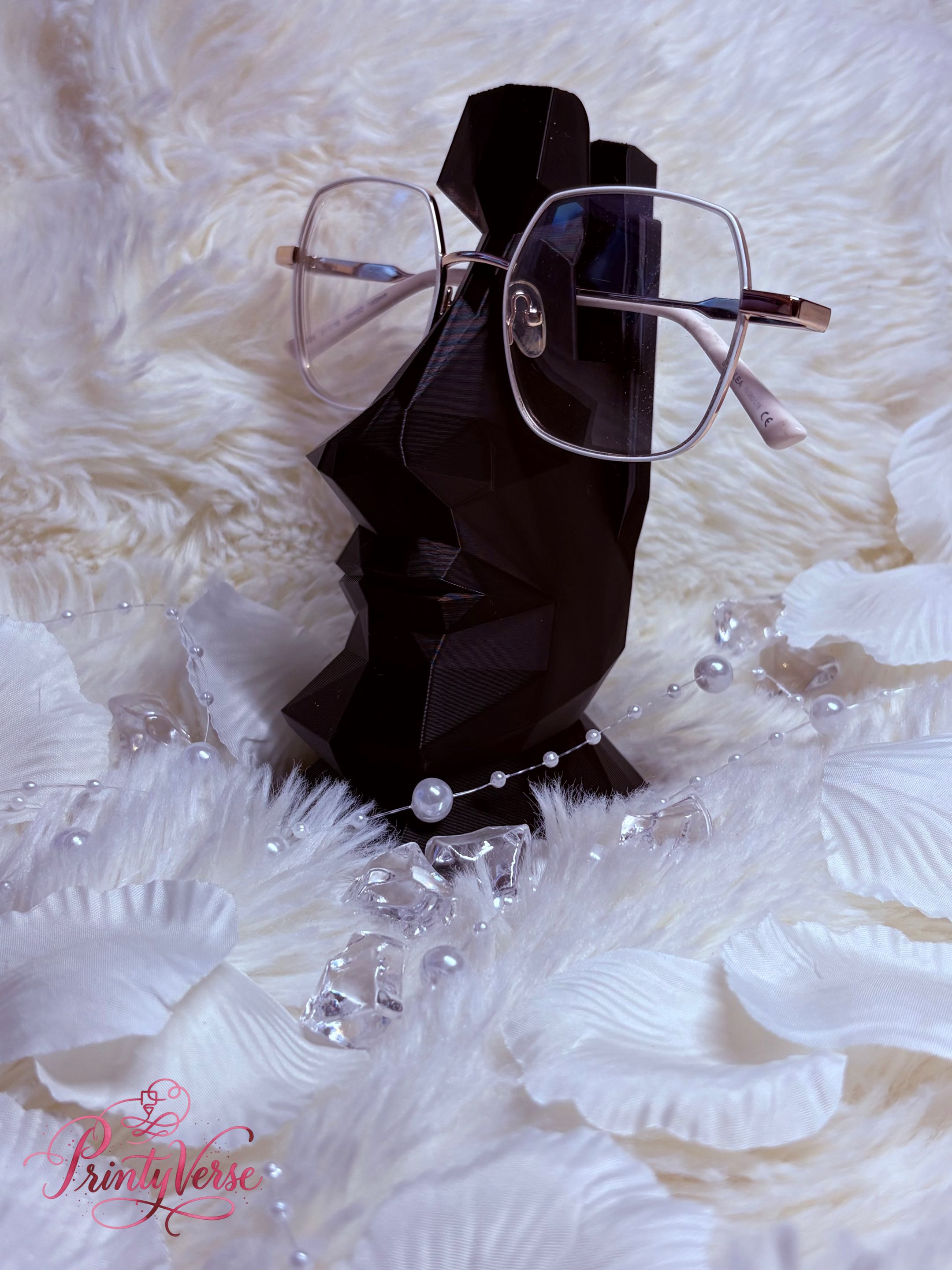 Glasses Holder Sculpture